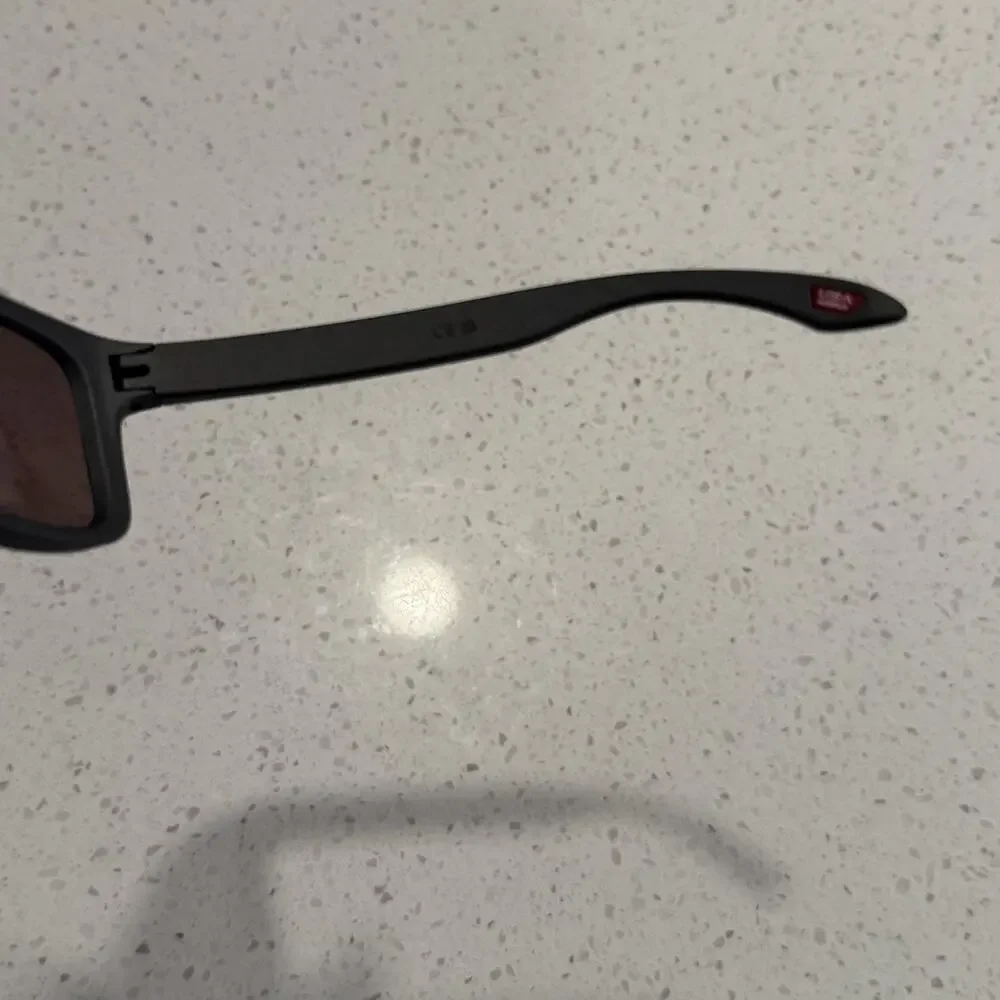 Oakley holbrook oo9102